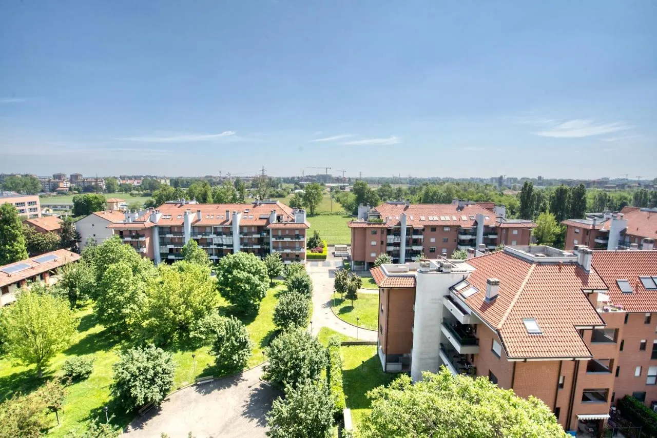 Apartment Caseospitali - Casa Luce, A Due Passi Dal San Raffaele Vimodrone